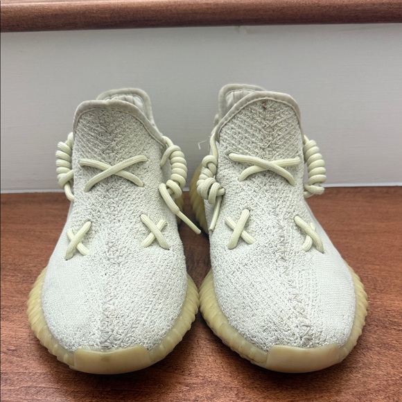 Men/woman adidas Yeezy Boost 350 V2 - Picture 3 of 7
